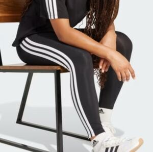 Adidas 3-Stripes Tight Fit High-waist Leggings Size Medium
